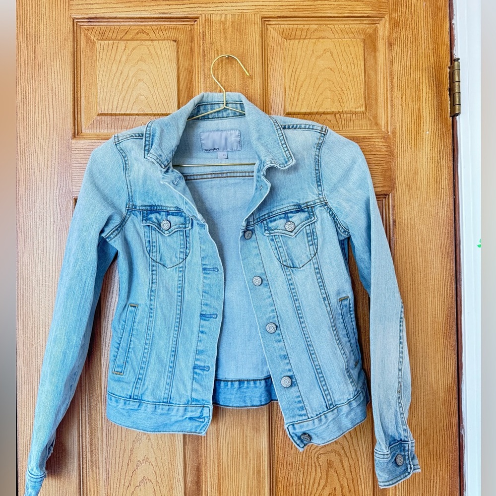 Women’s denim jacket